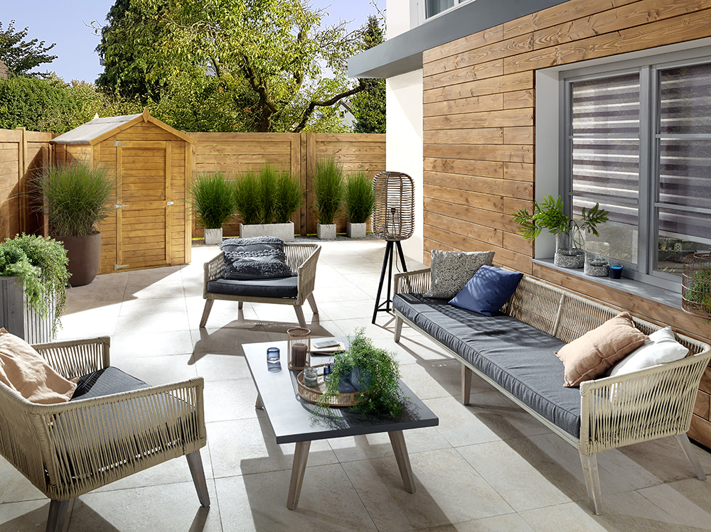 Holzfassade streichen mit Holzschutzlasur Plus von Xyladecor Holzfassade streichen mit Holzschutzlasur Plus von Xyladecor